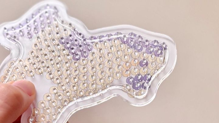 100均のアイロンビーズがすごい！コスパ最強で子どもが夢中に♡