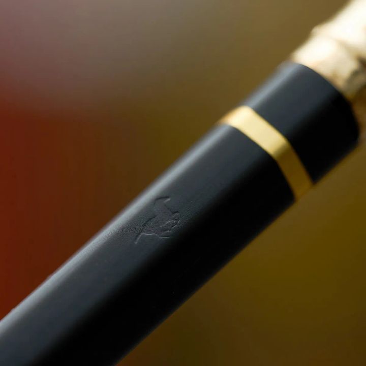 ゴールドフェルールとホースエンブレム