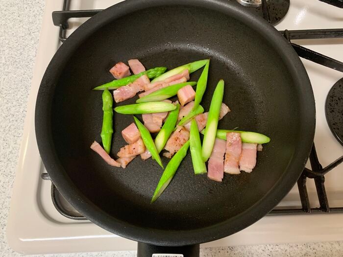 いつも使う『粉末スープ』の意外な使い方！「おいしくて驚き♡」実は調味料として使うのも大正解でした♪