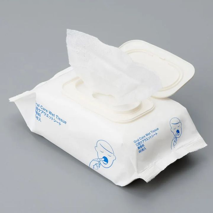 口腔ケアウェットシート フタを開けた状態