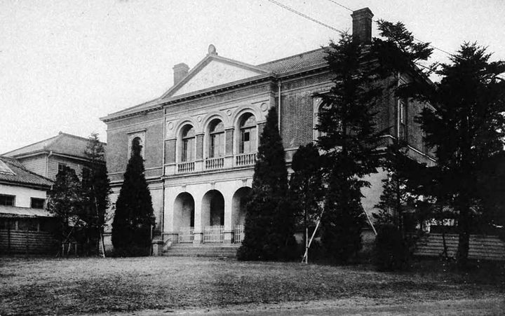 早稲田大旧中央講堂