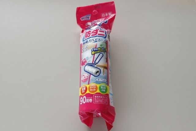 ダイソー 粘着スペアテープ 防ダニ パッケージ