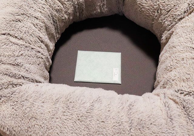 ダイソーのダニ敷くだけシートをペットベッドに使用