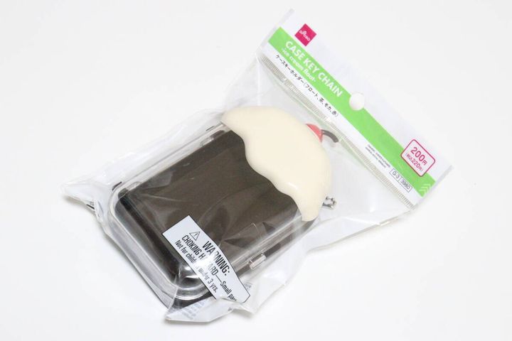 ケースキーホルダー（フロート、茶、モカ、赤） 推し活グッズ