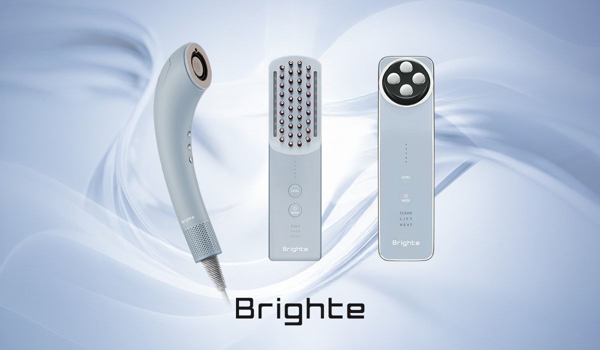 爽やかなアイスブルーが春夏を彩る。Brighte「人気美顔器＆次世代型