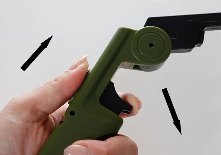 ダイソー 風に強い折りたたみ着火ライター（ターボ式） 着火方法