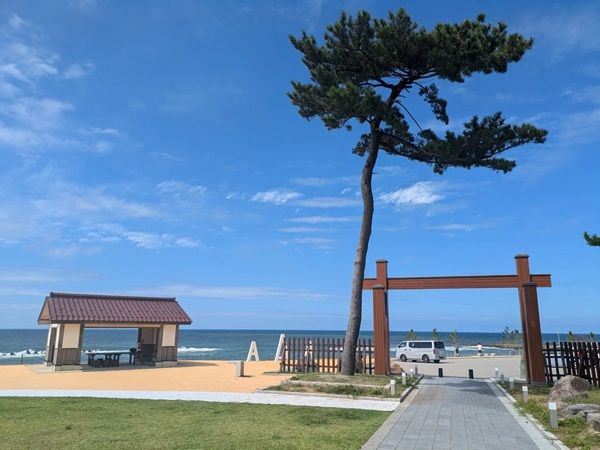 【石川県小松市】レストランやドッグランを備える複合施設「ATAKA TERRACE」が安宅の関エリアに開業