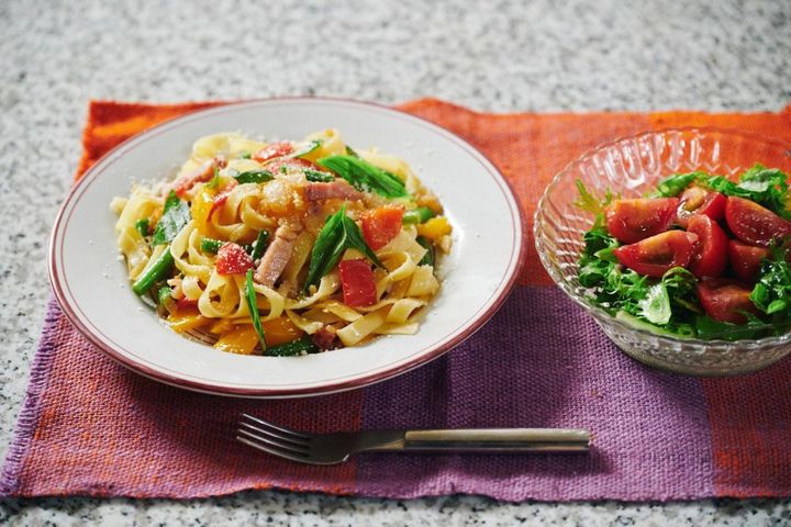 【92歳ひとり暮らし】の食卓がととのうこだわり。「ランチョンマットを使わないと落ち着かないんです」［粟辻早重さん］