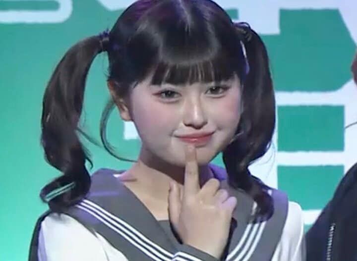 【写真・画像】おひなさま、大ぶりのツインテール姿で2025年の活躍振り返る「売れまくりました！」ポジティブなキャラクターに会場大盛り上がり 1枚目