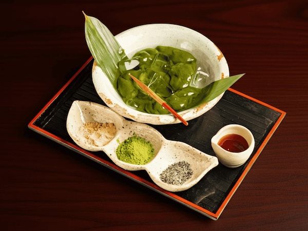 【京都府京都市】食事から甘味まで！「肉のおだきち伏見稲荷本店」に春の新作メニューが勢揃い