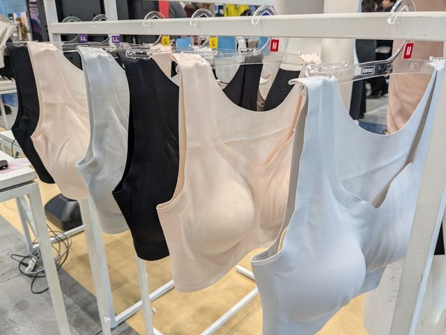 ワークマンとワコールのコラボ下着