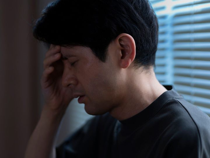 経済的な合理性にとどまらず、親の見守りや生活面でのサポートを理由に、実家で暮らし続ける社会人も少なくありません。今回は、仙台市太白区（宮城県）に暮らす49歳男性の体験談を紹介します。