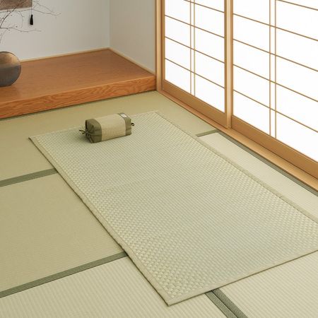 い草産業を未来につなぐ「YAiGUSA BASE」、静岡・焼津産のい草で作った寝ござを発売！