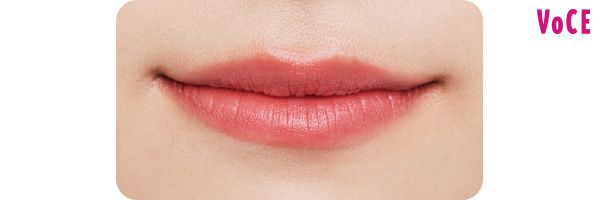 塗り比べ：ブリット マット リップ ヴェール 620