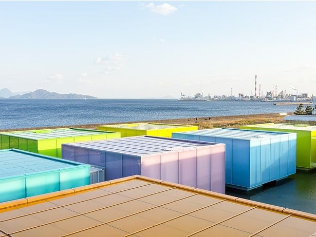 「望洋テラス」からは瀬戸内の島々が見渡せる