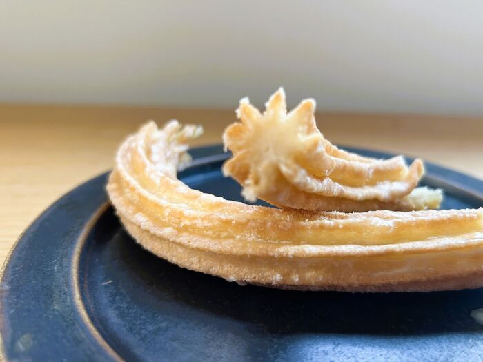 ギルティおやつ、完成です。外カリッ中モチッと食感『ディップチュロス』再現できました♪