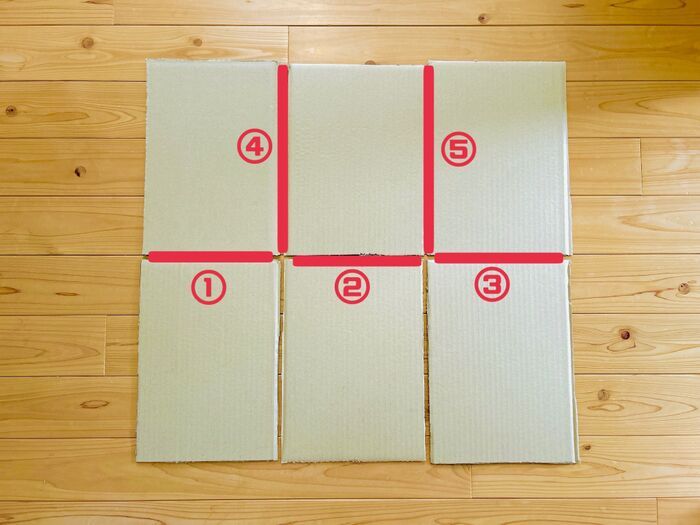 Tシャツが秒でぴしっと畳める『段ボール製たたみ機』が超便利。これは手放せなくなりますよ♪