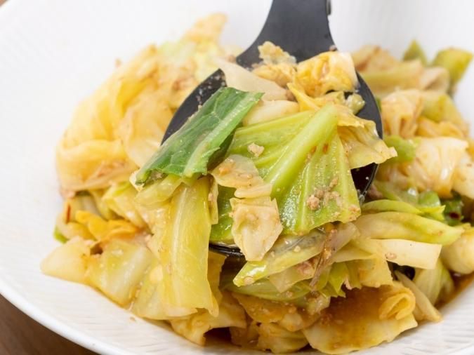 キャベツたっぷり担々麺風