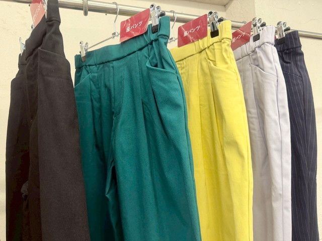 座パンツ カラーバリエーション