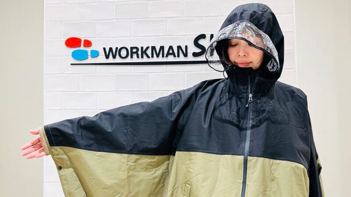 ワークマンの定番人気レインウエア・高撥水レインポンチョ（2,900円）