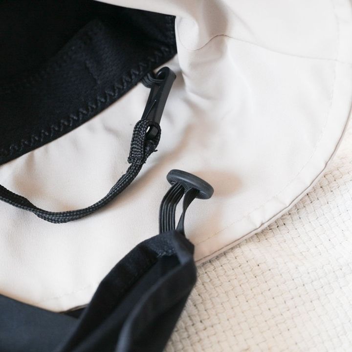 花粉の季節から真夏まで！花粉も紫外線も徹底ガード