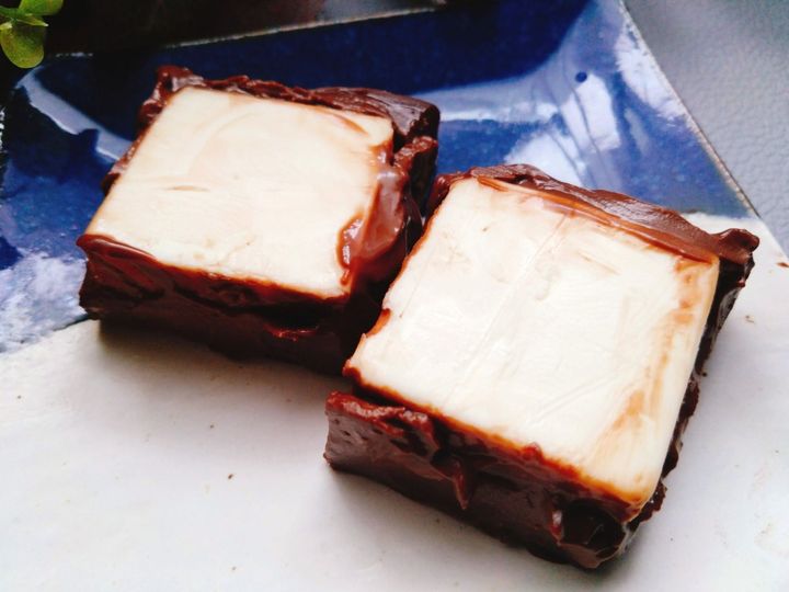 口の中でとろけるクリームチーズ生チョコ