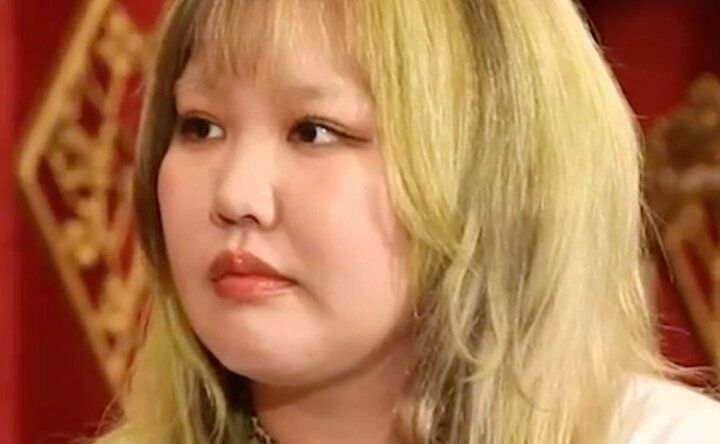 【写真・画像】人気YouTuber、彼氏の母親との関係を明かす「電話で…」 1枚目