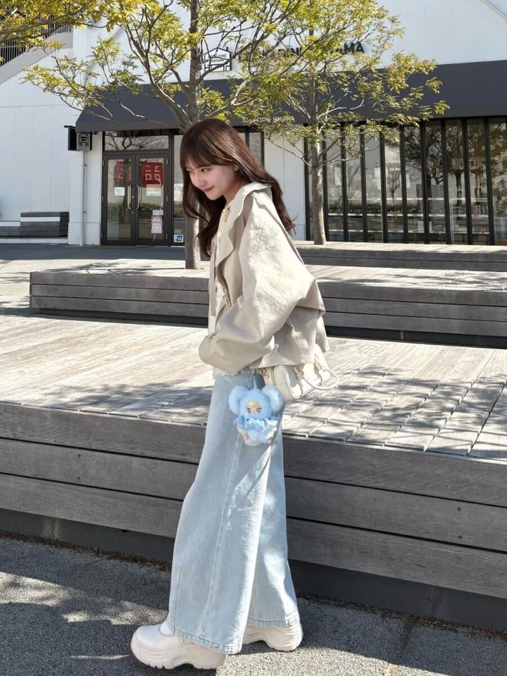 2026春大人女性おすすめワイドデニムショートトレンチコーデ