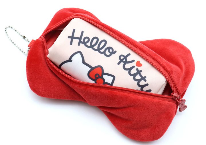 宝島社雑誌付録のＧＬＯＷ5月・6月合併号増刊のメゾンスペシャル×ハローキティのリボンポーチ＆トートバッグ8