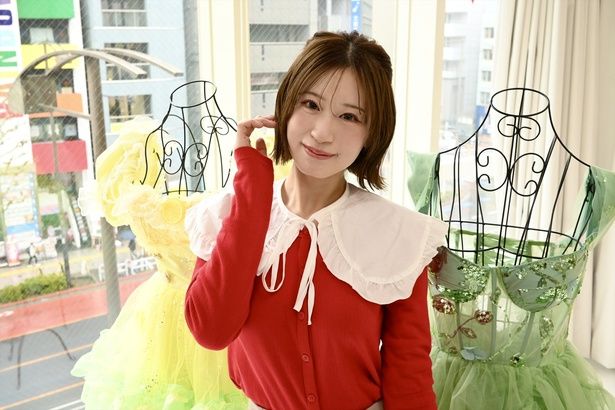 「イチから衣装を作っていただいたものもあって、自分の理想をぎゅっと詰め込んだ写真集になっています」