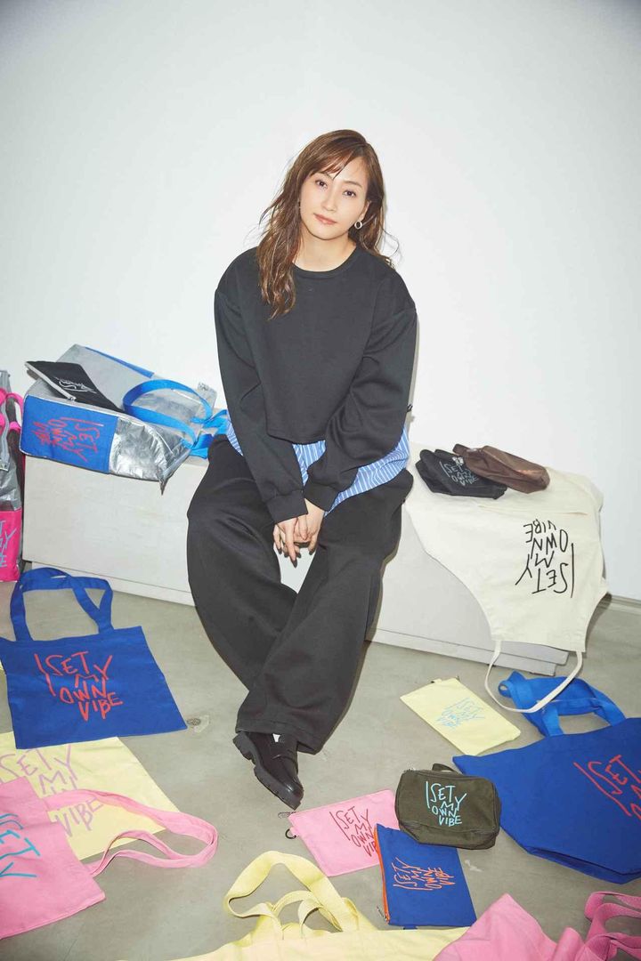 画像: 注目アイテム３：格言トートは必見