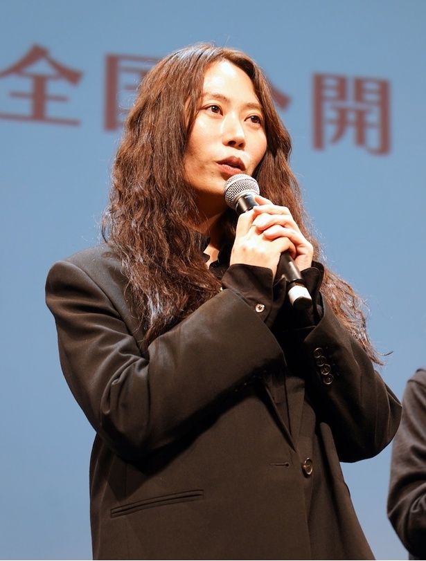 本作はキム・ヘヨン監督の長編デビュー作