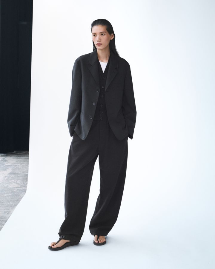 テーラードジャケット￥7,990