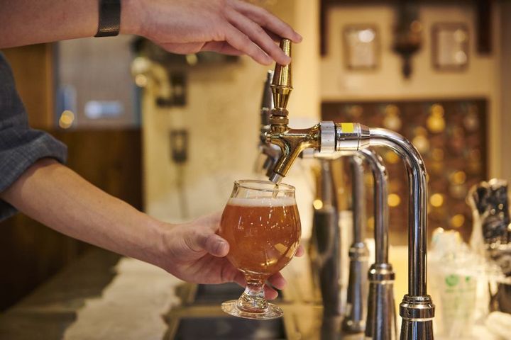 夜活１：ビール文化発祥の地・横浜のクラフトビールが美味い「UMAYA」で乾杯！