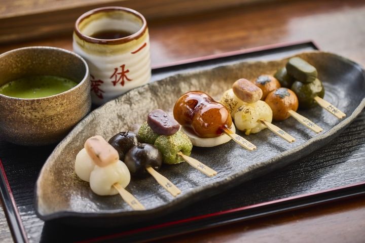 「華団 〜花より団子〜」1600円