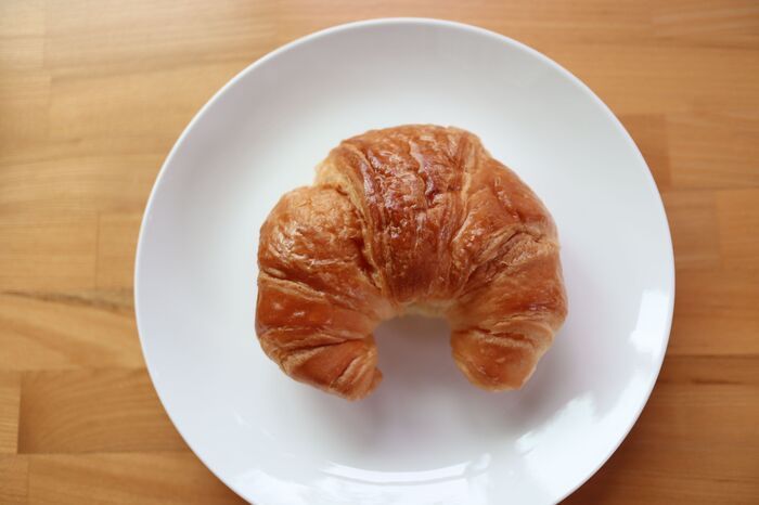 クロワッサンを2分放置してみて♡お店の焼き立てを再現する方法【やってみた】