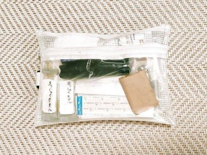 高校生の息子が持ち歩いている「防災ポーチ」。中身をすべてお見せします。