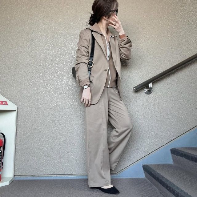 UNIQLO：C「テーラードジャケット」