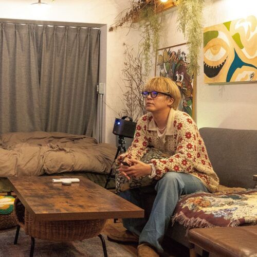 ボタニカルな酒場に住む！YouTube「パリコダマ」の舞台裏…コダマタイチが5年かけて作り上げた、描いて呑むためのリノベ空間