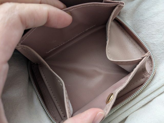 THE SCAPE OF GREEN やみつきサイフ 内側小銭入れ