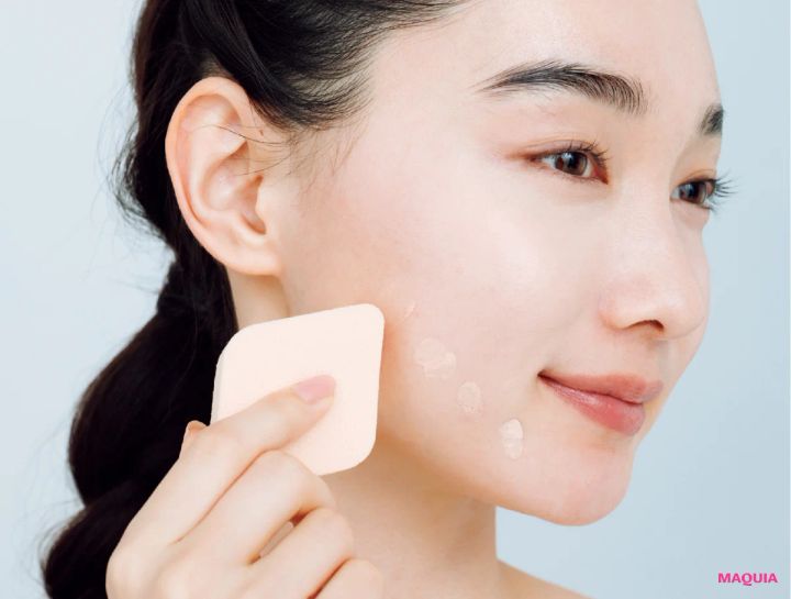 ヘア＆メイク 長井かおりさん監修 多幸感ベースメイク ファンデーションはフェイスラインは薄く入れる