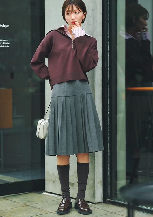 【毎日コーデ】ハイソックス×ローファーで今っぽ上品なグッドガール