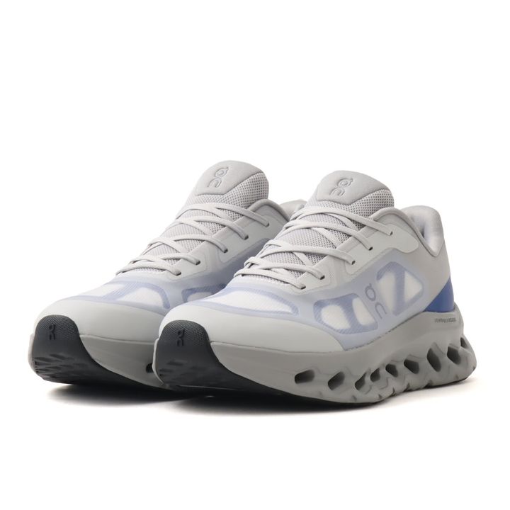 オンの「クラウドティルト リミックス 1」¥24,200