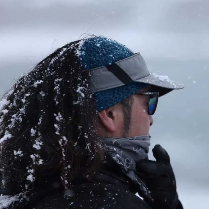 ニット帽の上からCATERPP