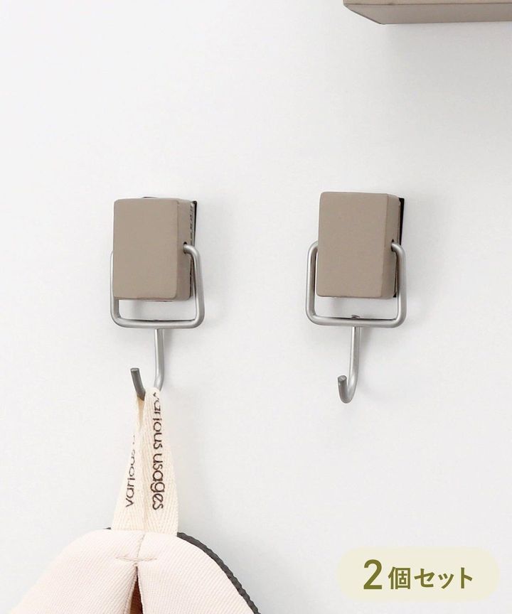 画像1: 出典：3COINS