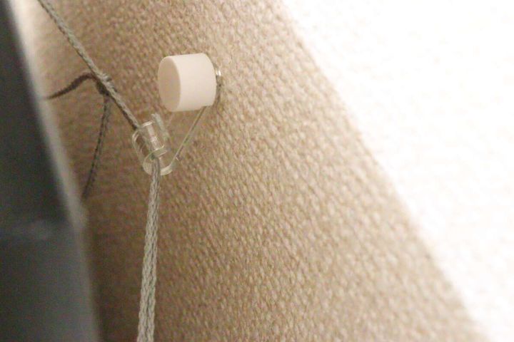 セリアのはずれにくいピンフックは耐荷重5kgの丈夫なつくり