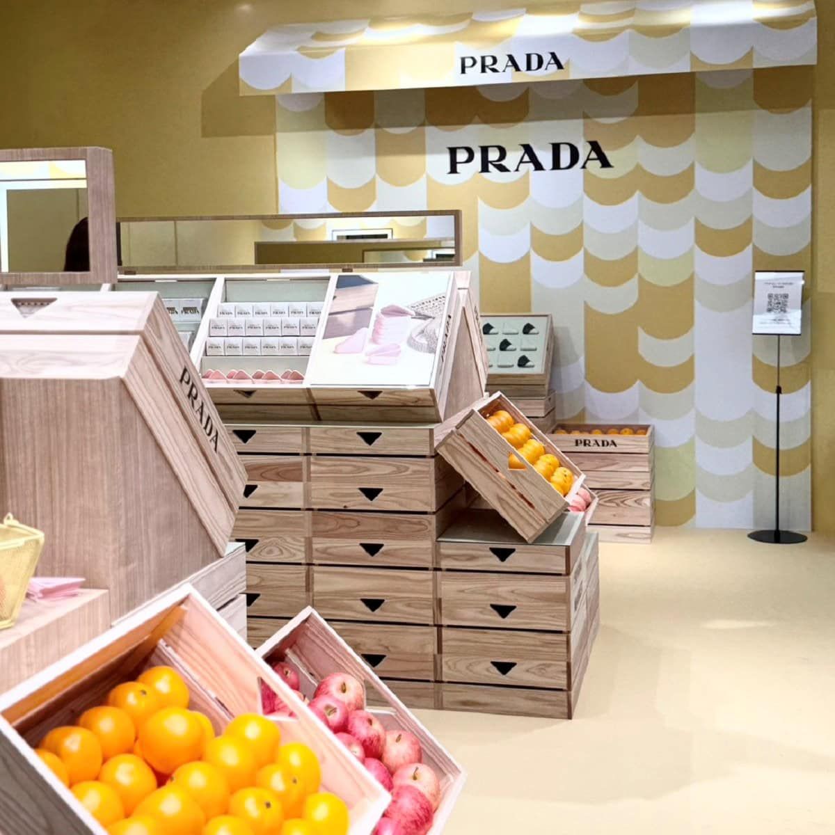 表参道で開催中！プラダ ビューティ マーケットを楽しむ方法