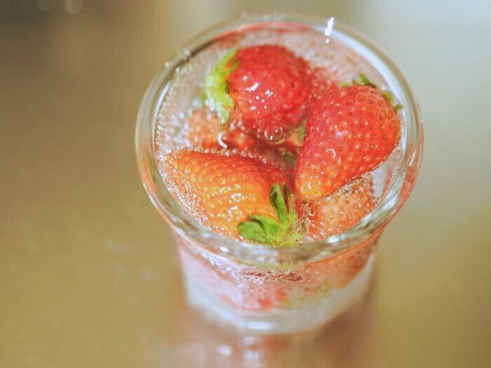 シュワシュワ感がやみつきに！『いちごの炭酸漬け』作ってみた。甘さが引き立ちますよ♡