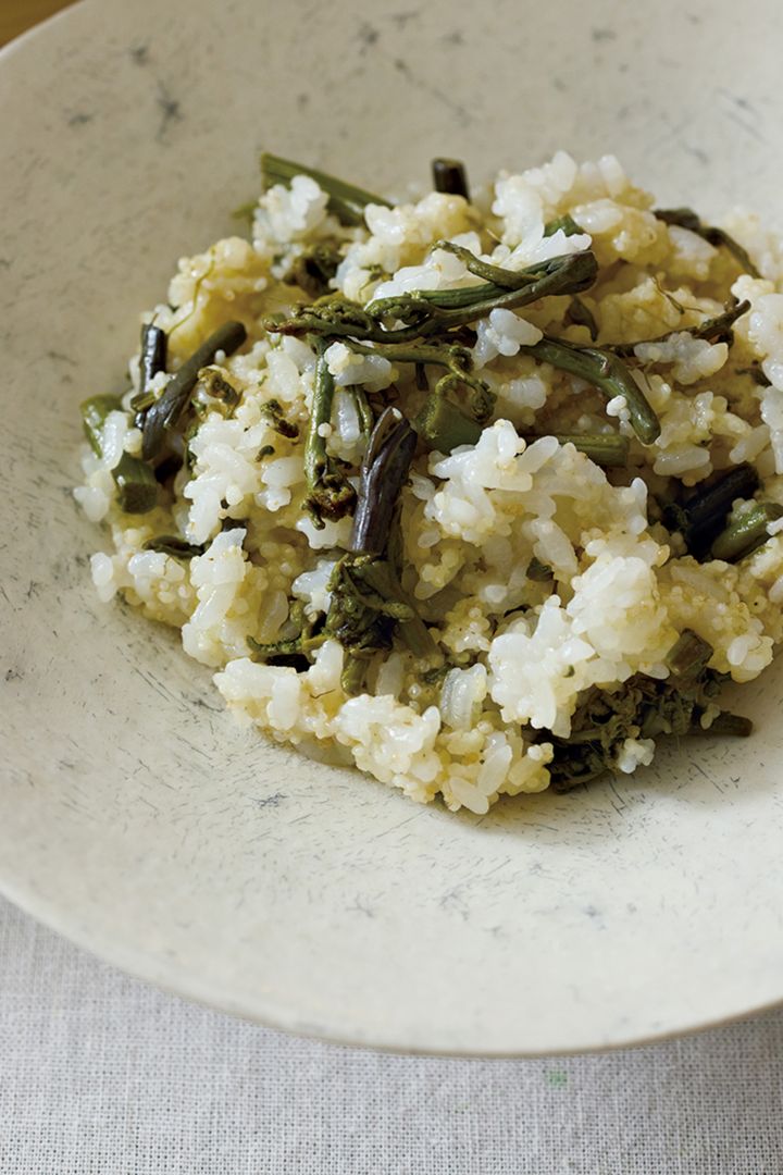 主食 わらびごはん