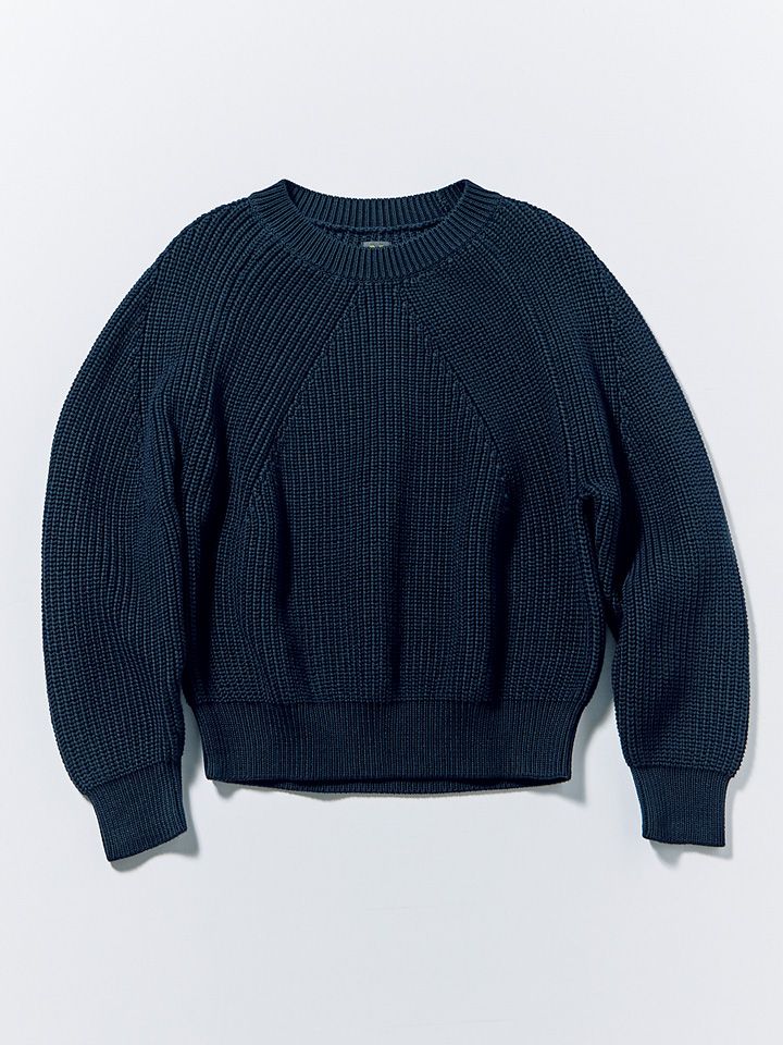 今日はどれにする？春コーデに欠かせないフーディ、セーター、スウェット12選